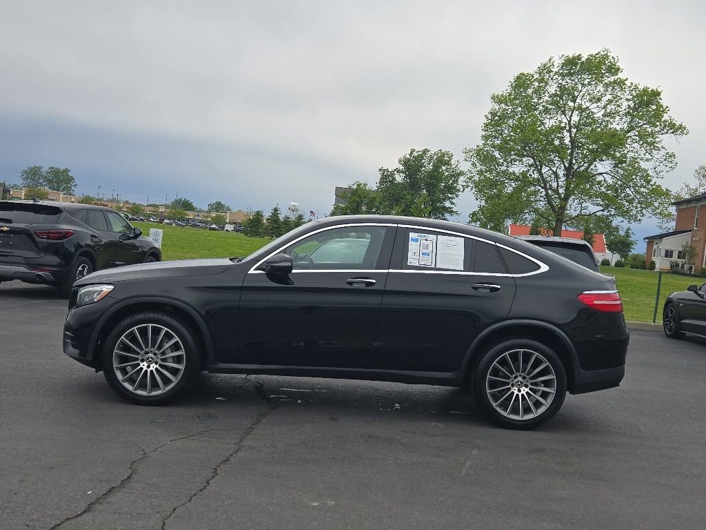 Used 2017 Mercedes-Benz GLC 300 4MATIC Coupe image 4