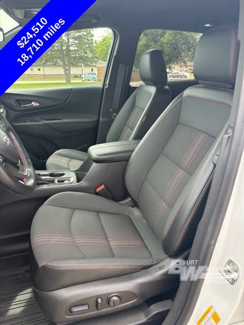 Used 2024 Chevrolet Equinox RS FWD image 12
