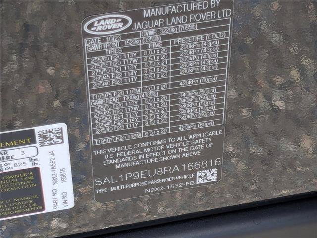 Used 2024 Land Rover Range Rover Sport SE AWD/4WD image 28