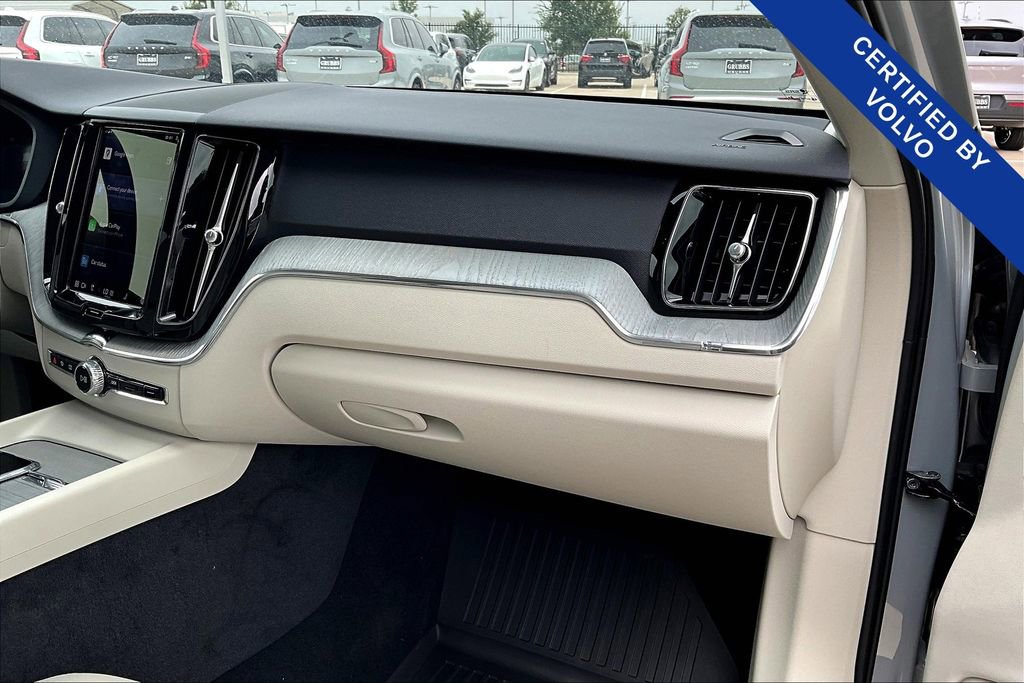 Used 2025 Volvo XC60 T8 Plus w/ Protection Package Premier image 21