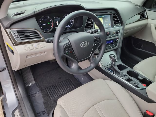 Used 2016 Hyundai Sonata Limited w/ Option Group 04 image 19