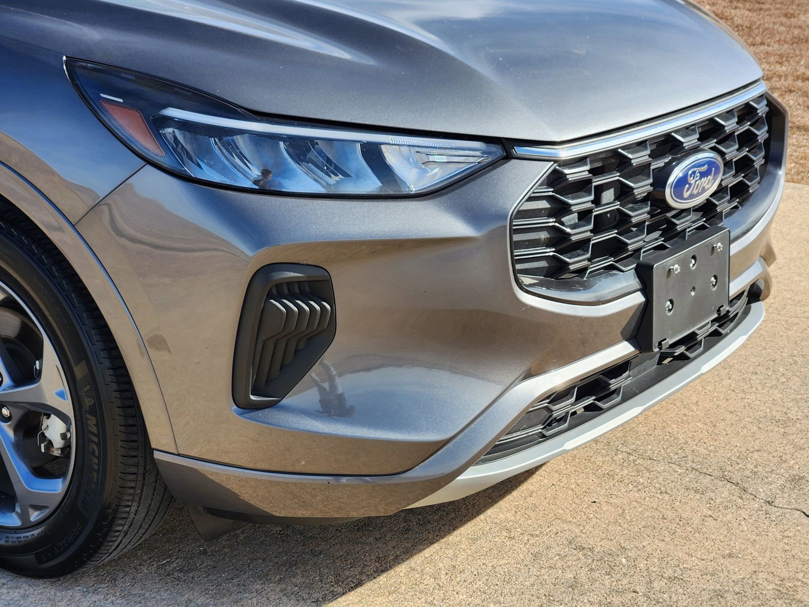 Used 2023 Ford Escape ST-Line w/ Tech Pack #1 image 12