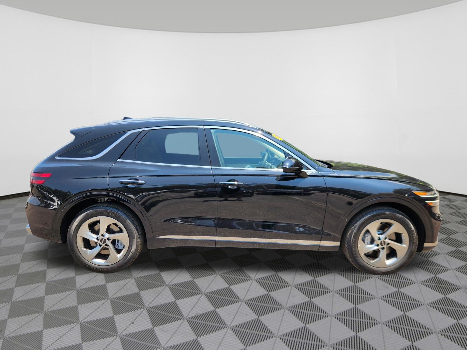 Used 2026 Genesis GV70 2.5T Advanced AWD/4WD image 5