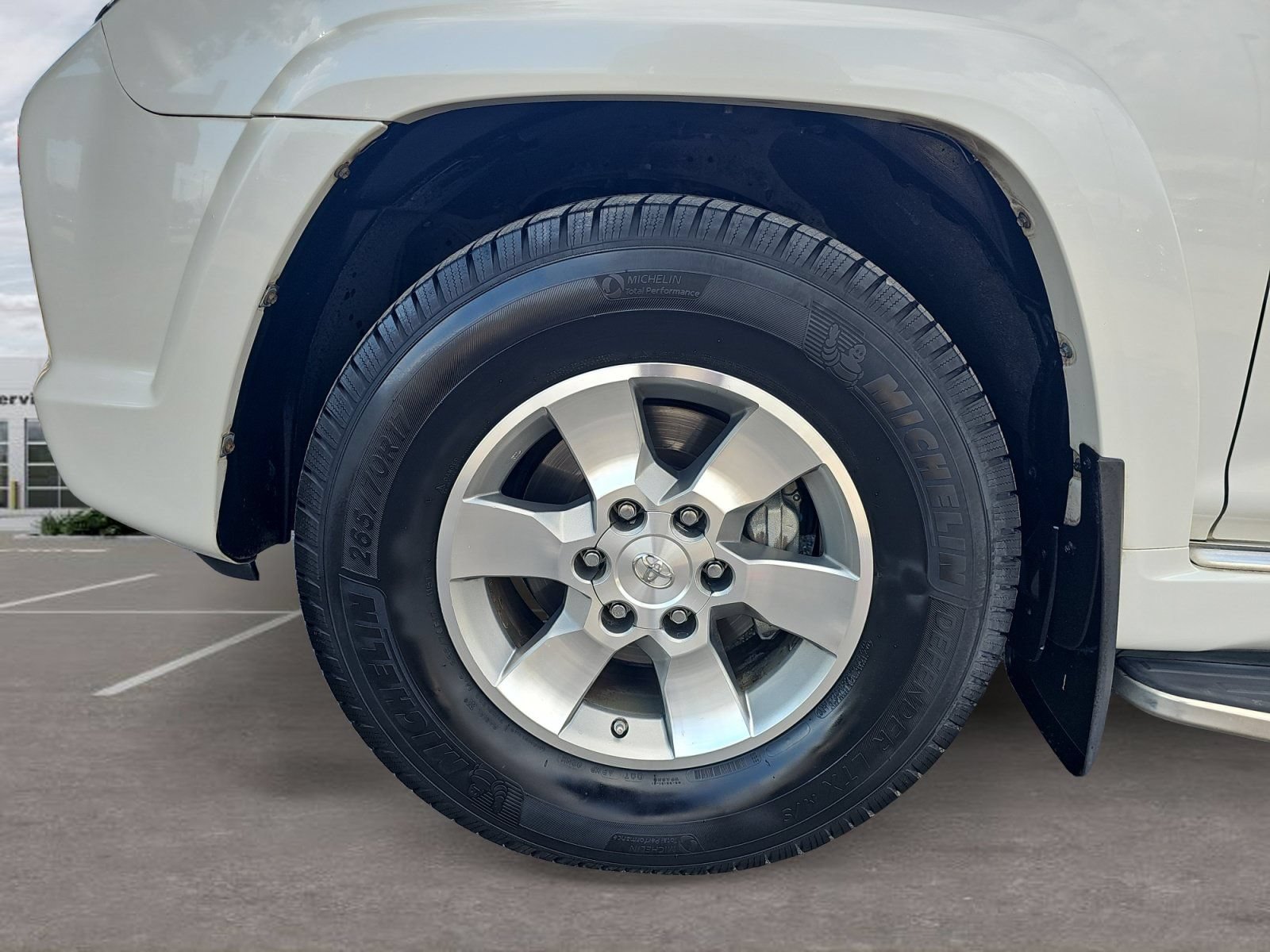 Used 2013 Toyota 4Runner SR5 w/ Convenience Pkg RWD image 10