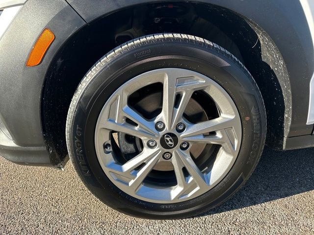 Certified 2023 Hyundai Kona SEL w/ Cargo Package image 11