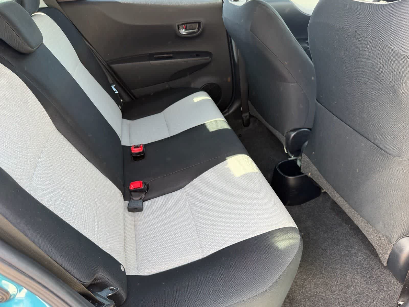 Used 2012 Toyota Yaris LE FWD image 15