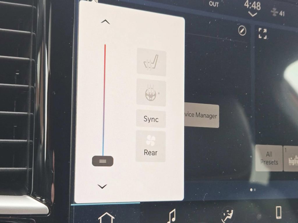 New 2026 Chrysler Pacifica Select image 25