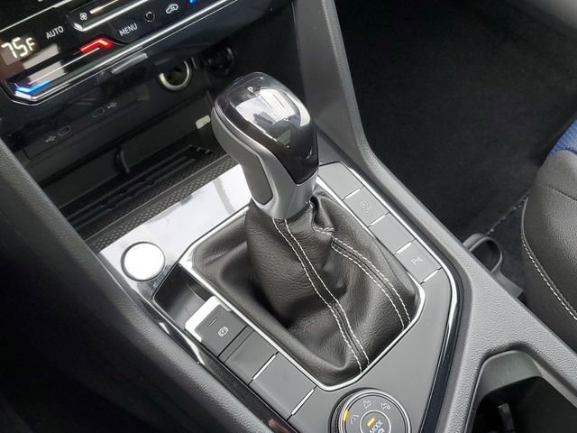 New 2026 Volkswagen Taos SEL image 32