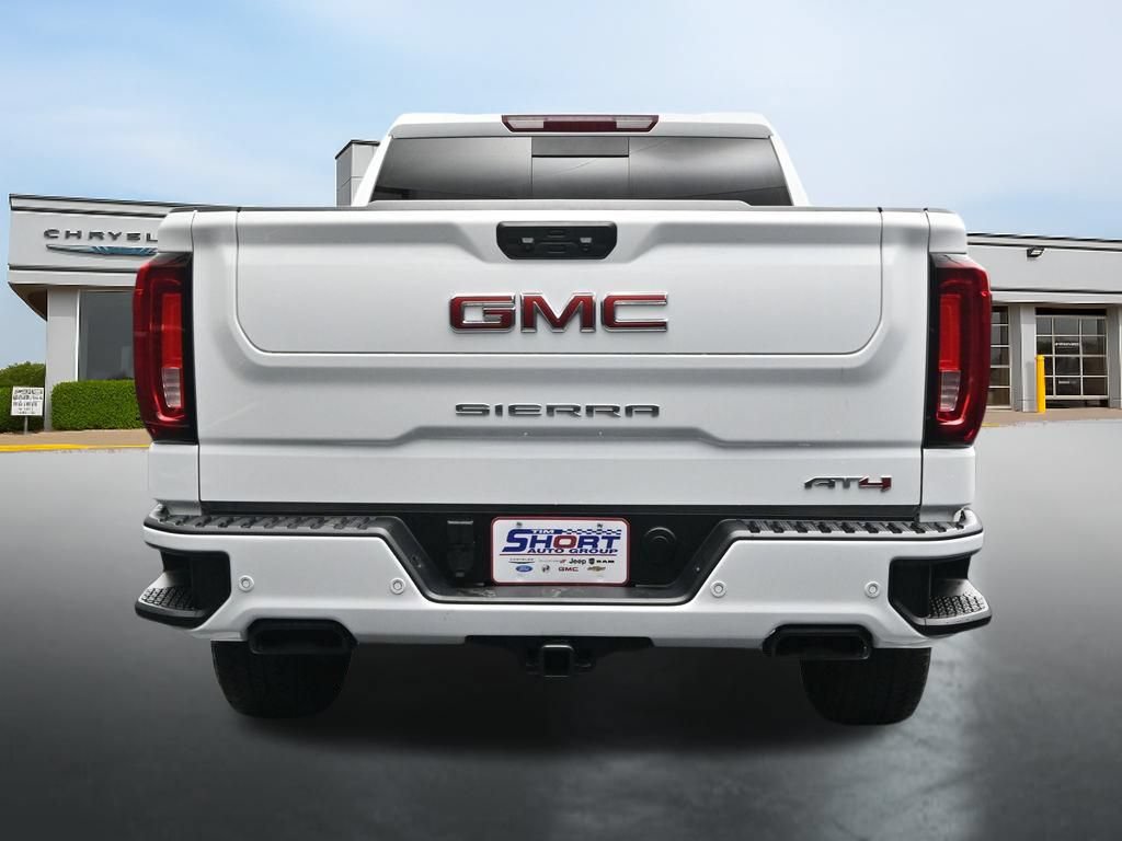 Used 2025 GMC Sierra 1500 AT4 w/ AT4 Preferred Package AWD/4WD image 4