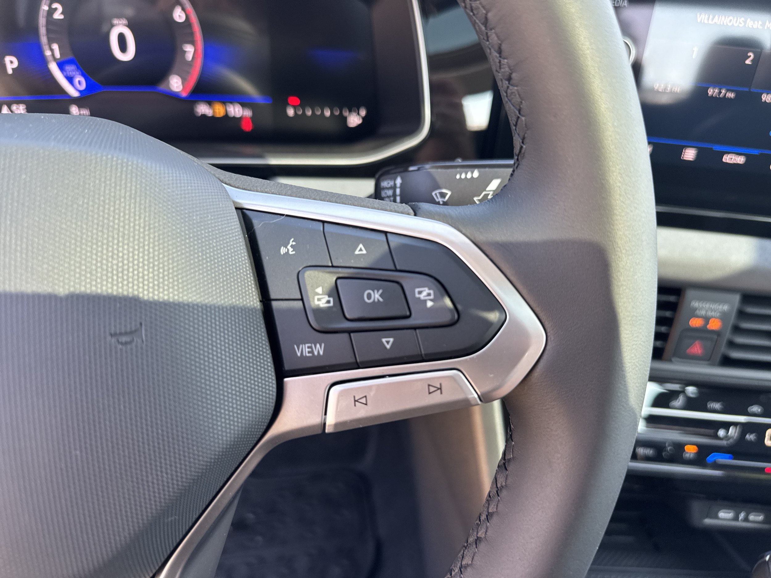 New 2026 Volkswagen Jetta SE FWD image 15