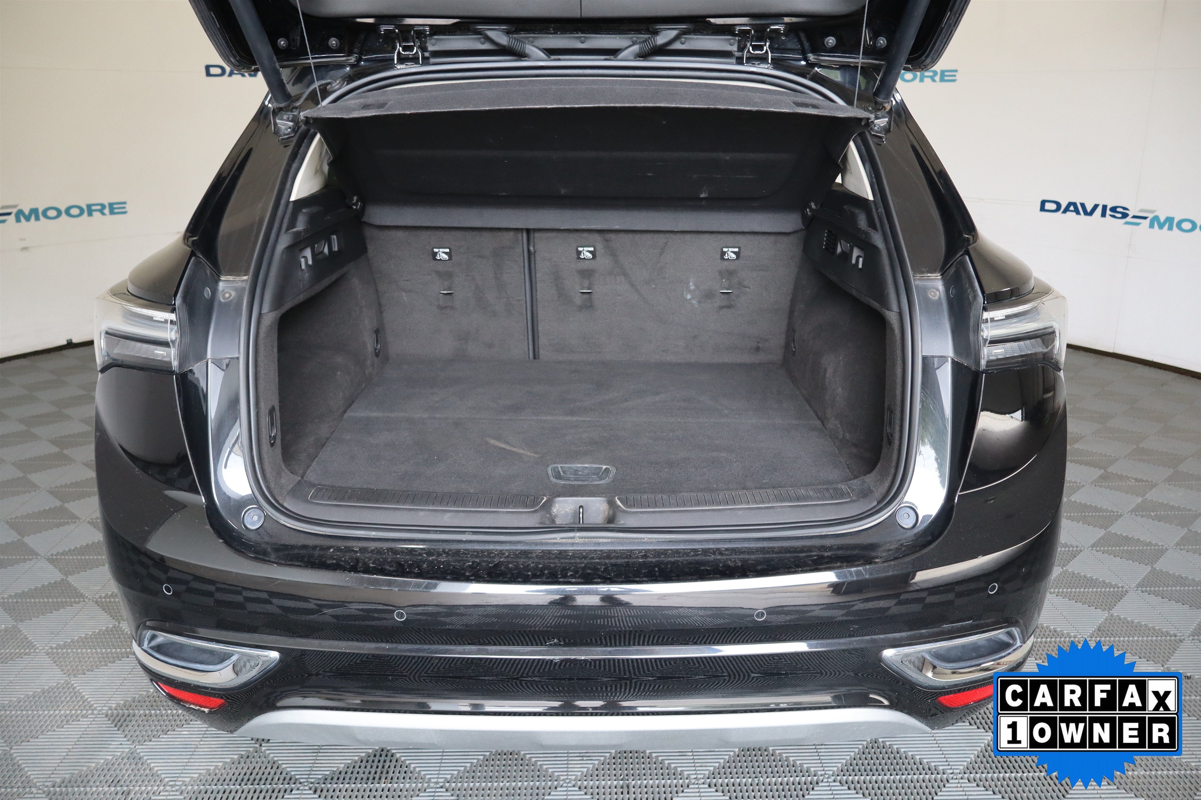 Used 2023 Buick Envision Avenir AWD/4WD image 9
