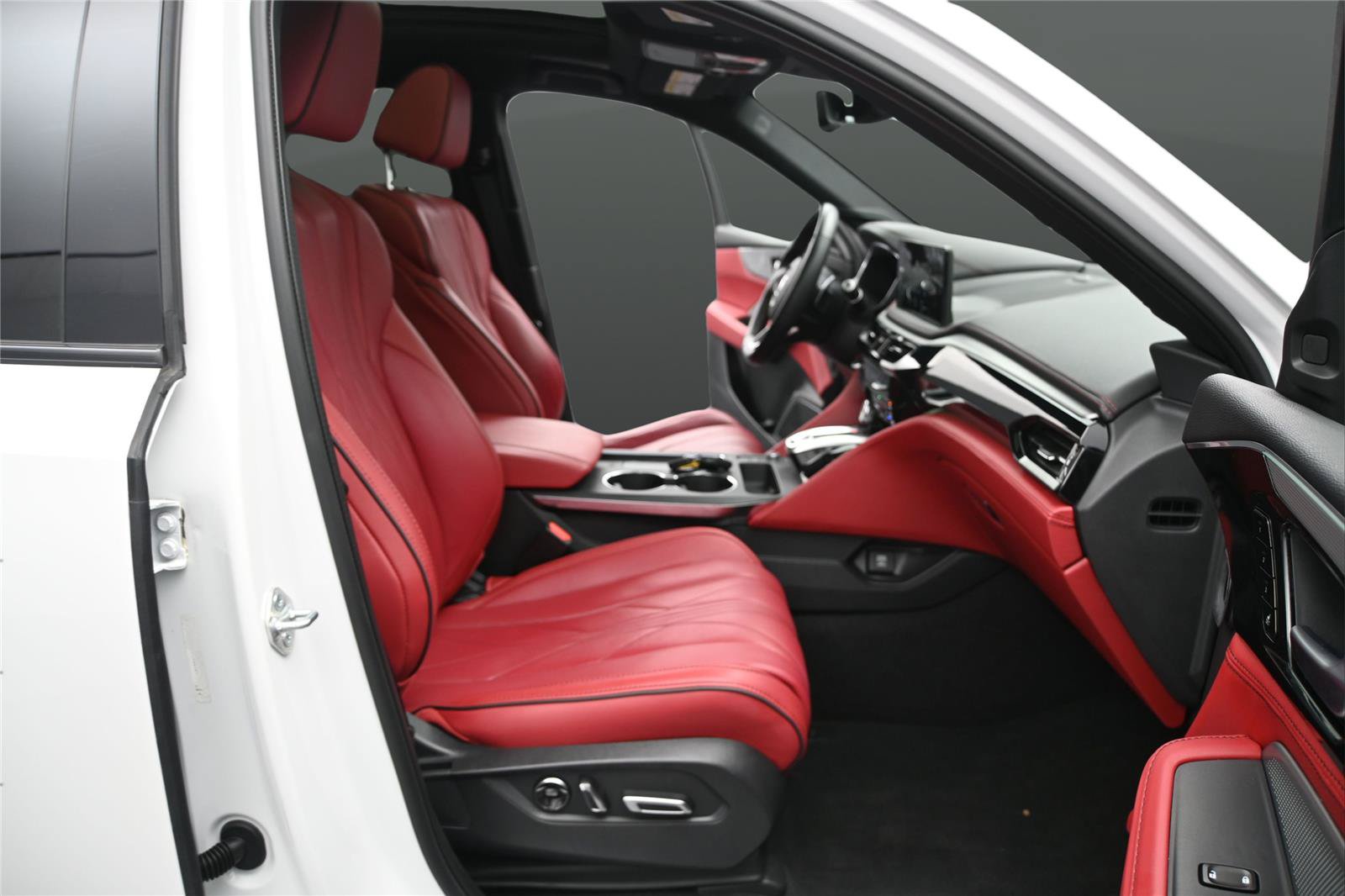 Certified 2025 Acura MDX A-Spec AWD/4WD image 14