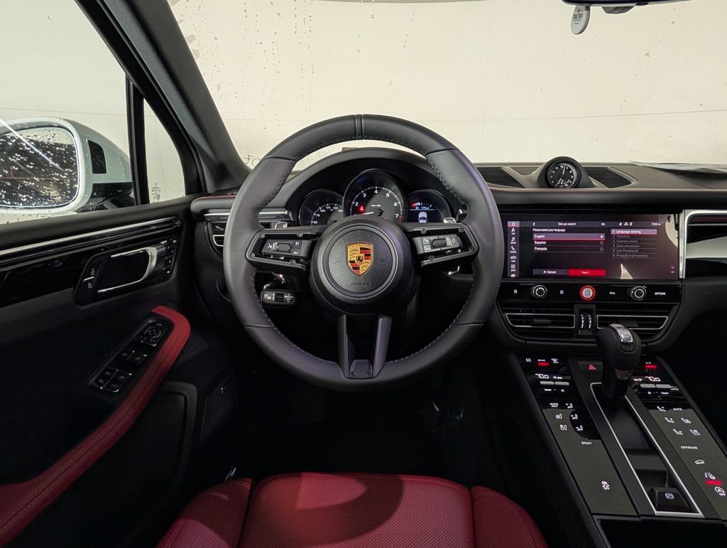 New 2026 Porsche Macan AWD/4WD image 21