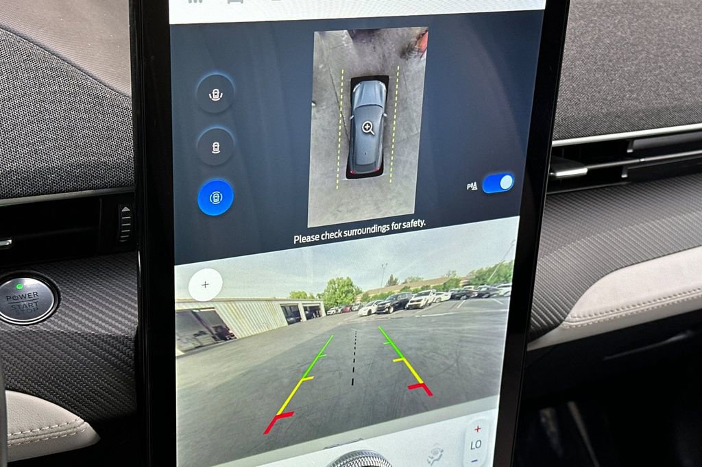 Used 2021 Ford Mustang Mach-E Premium image 18