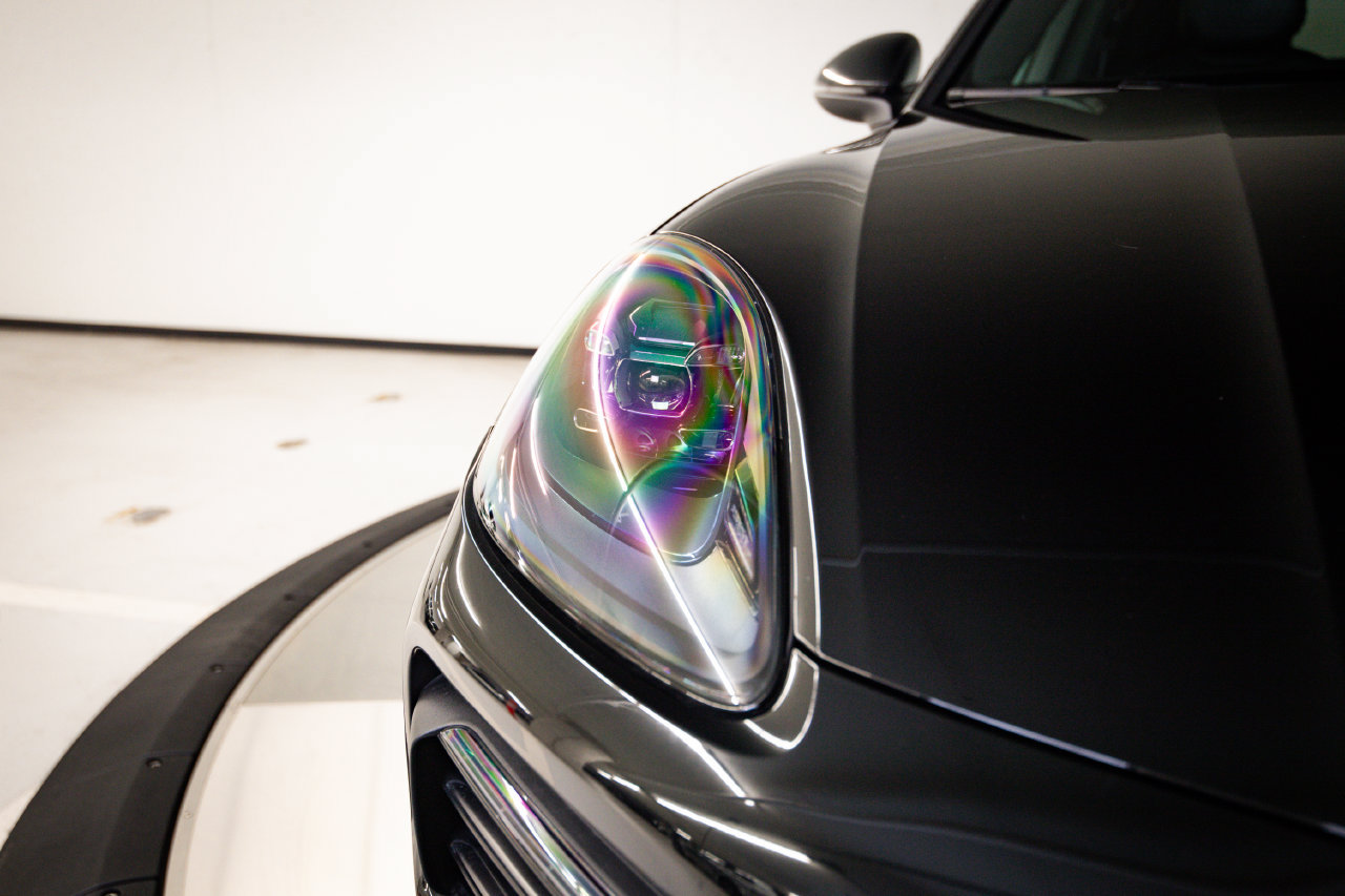 Certified 2023 Porsche Cayenne Platinum Edition AWD/4WD image 13
