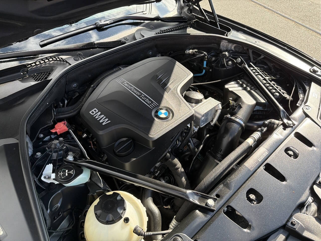 Used 2012 BMW 528i Sedan RWD image 15