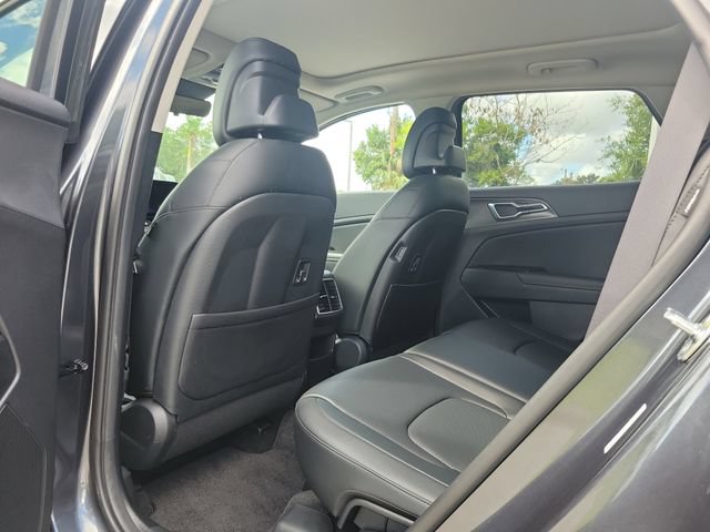 Certified 2024 Kia Sportage SX FWD image 12