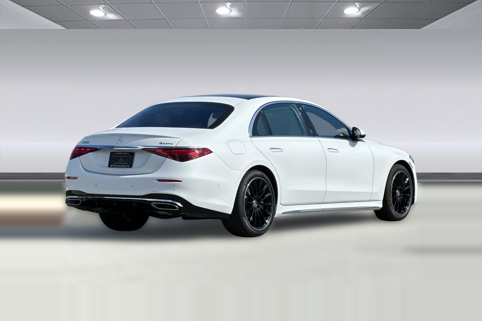 Used 2026 Mercedes-Benz S 580 4MATIC Sedan image 9