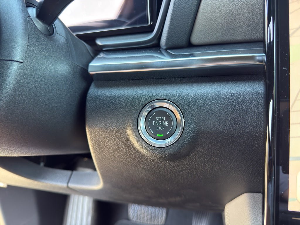 New 2026 GMC Terrain Elevation w/ Elevation Premium Package image 18