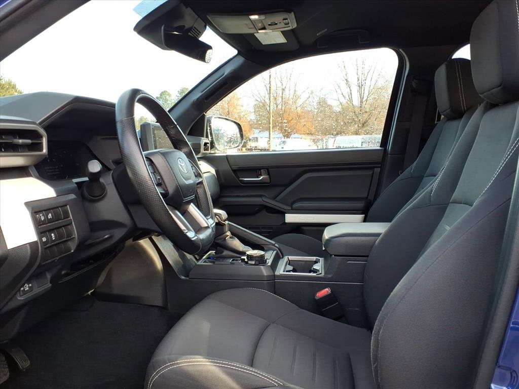 Used 2024 Toyota Tacoma TRD Off-Road image 12
