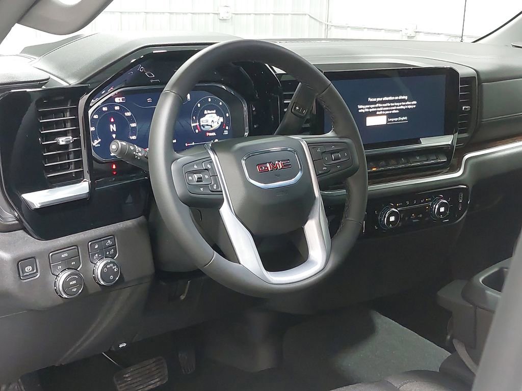 New 2026 GMC Sierra 1500 SLE w/ Preferred Package image 15