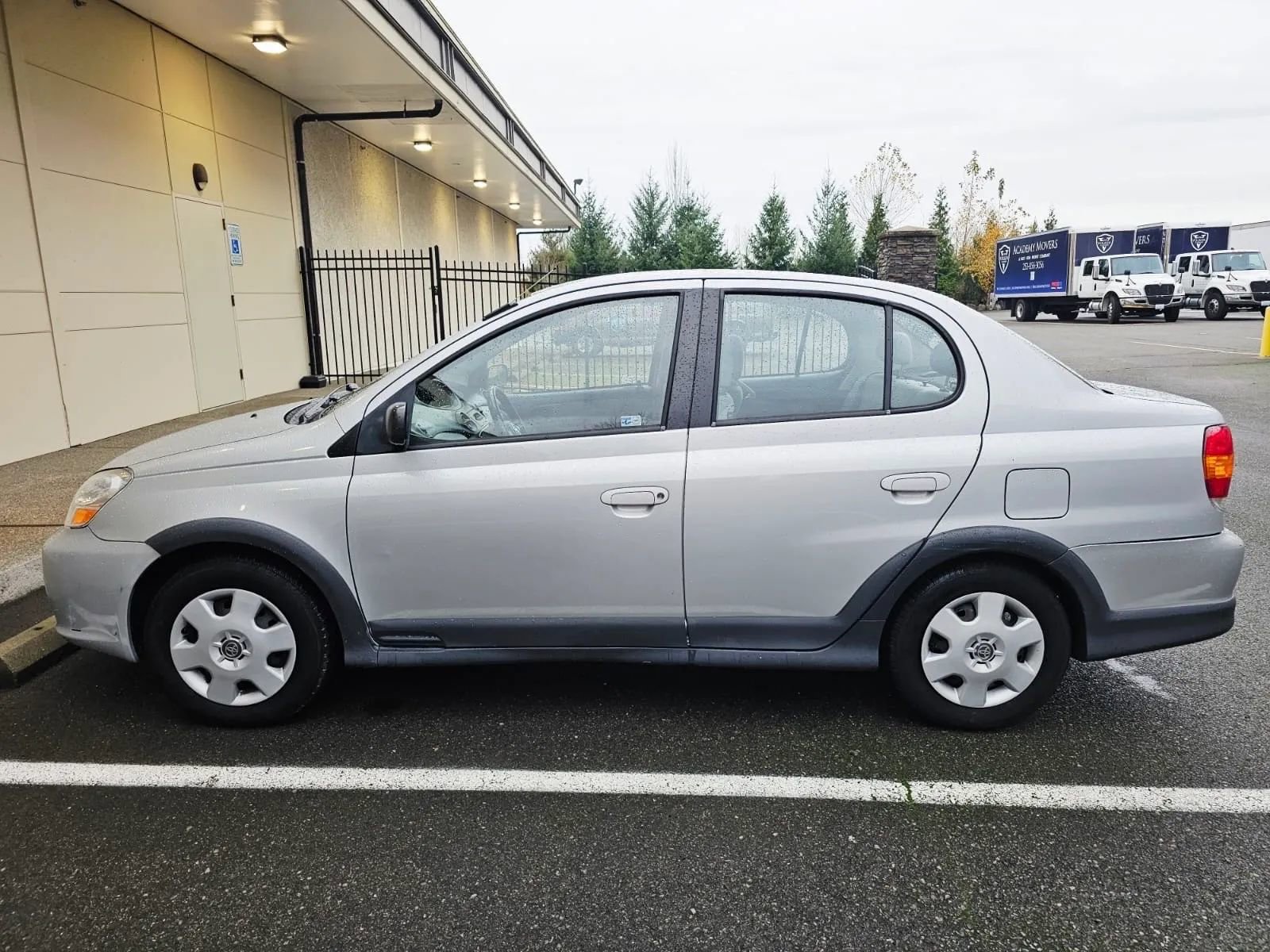 Used 2003 Toyota Echo Sedan image 2