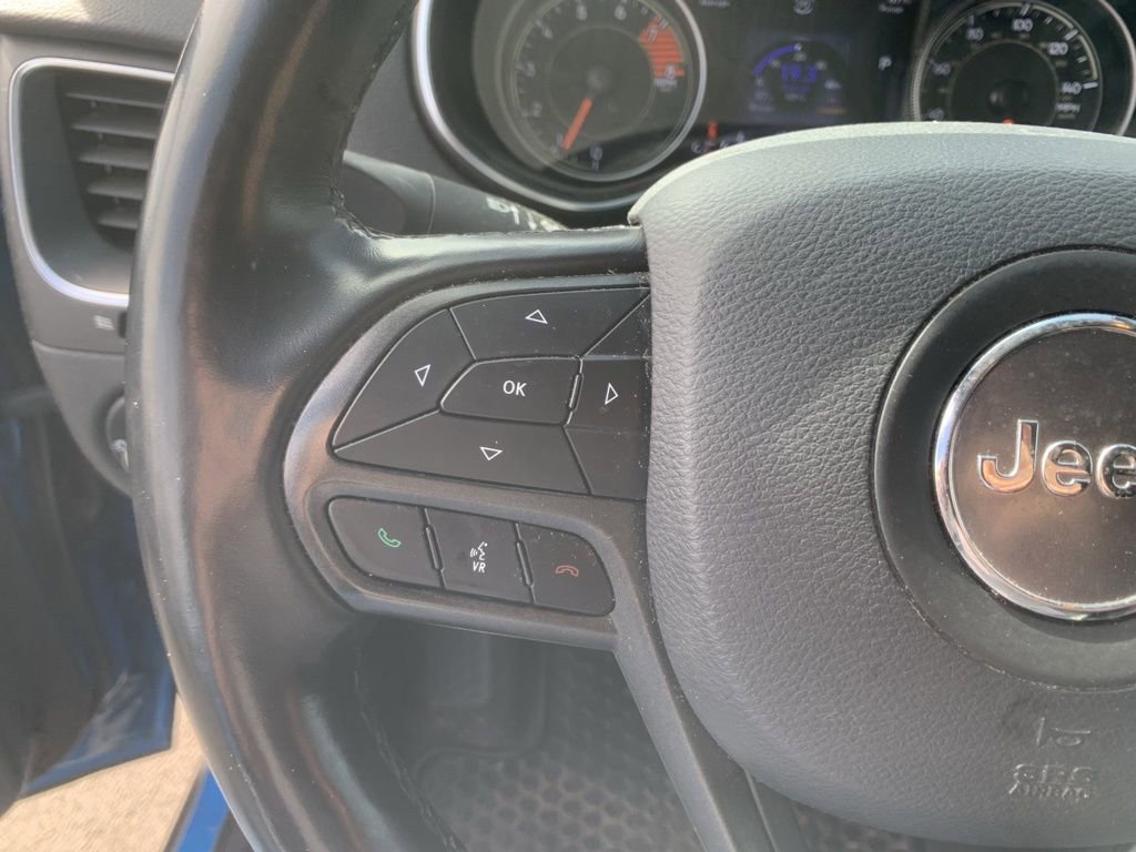 Used 2020 Jeep Cherokee Trailhawk w/ Cold Weather Group image 14