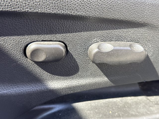 Used 2013 Buick Encore Leather FWD image 14
