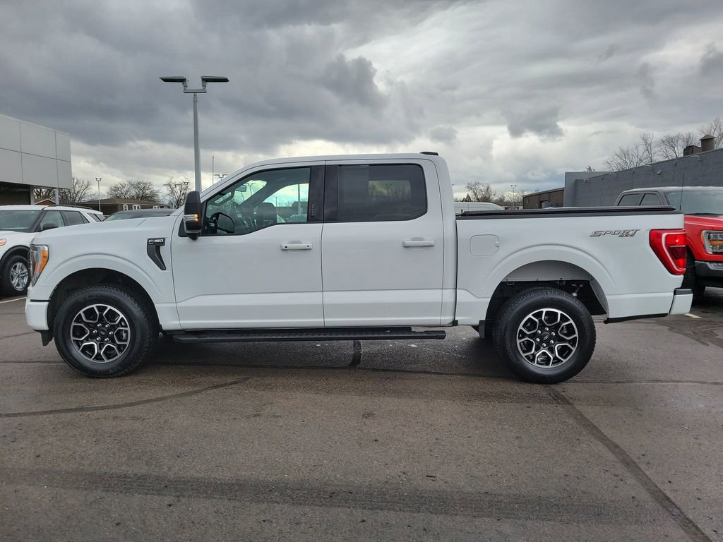 Certified 2022 Ford F150 XLT w/ Equipment Group 302A High image 7