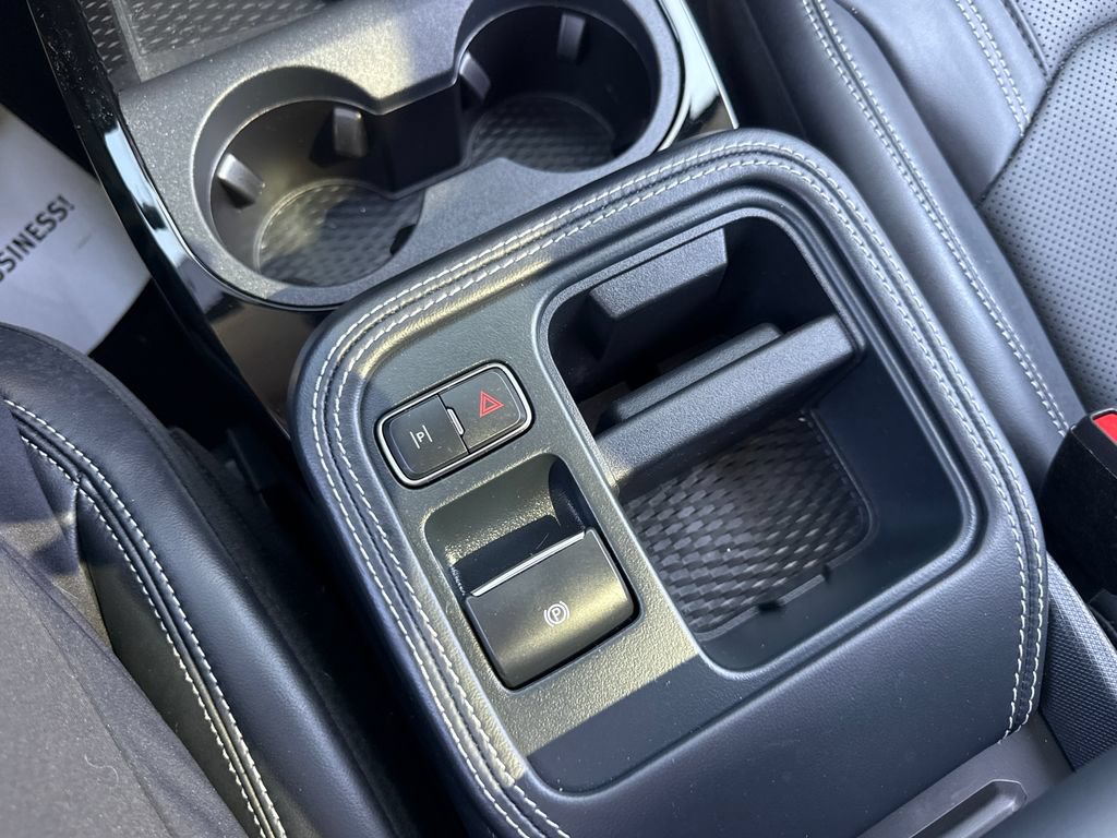 Used 2025 Ford Mustang Mach-E Premium AWD/4WD image 33