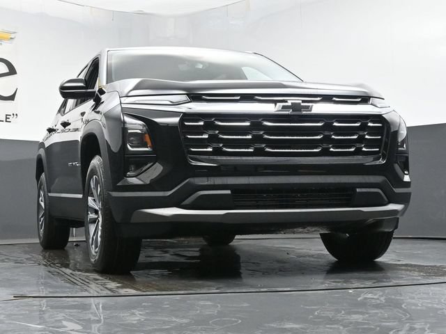 New 2026 Chevrolet Equinox LT w/ Safety and Technology Package FWD image 3