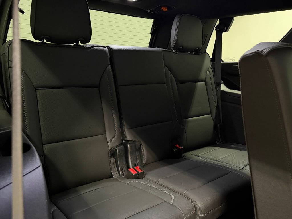 Certified 2023 GMC Yukon Denali image 33