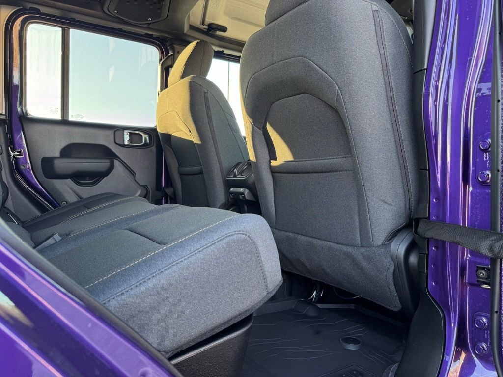 New 2026 Jeep Gladiator Sport image 28