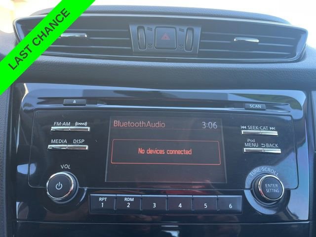 Used 2018 Nissan Rogue Sport S w/ S Appearance Package image 20