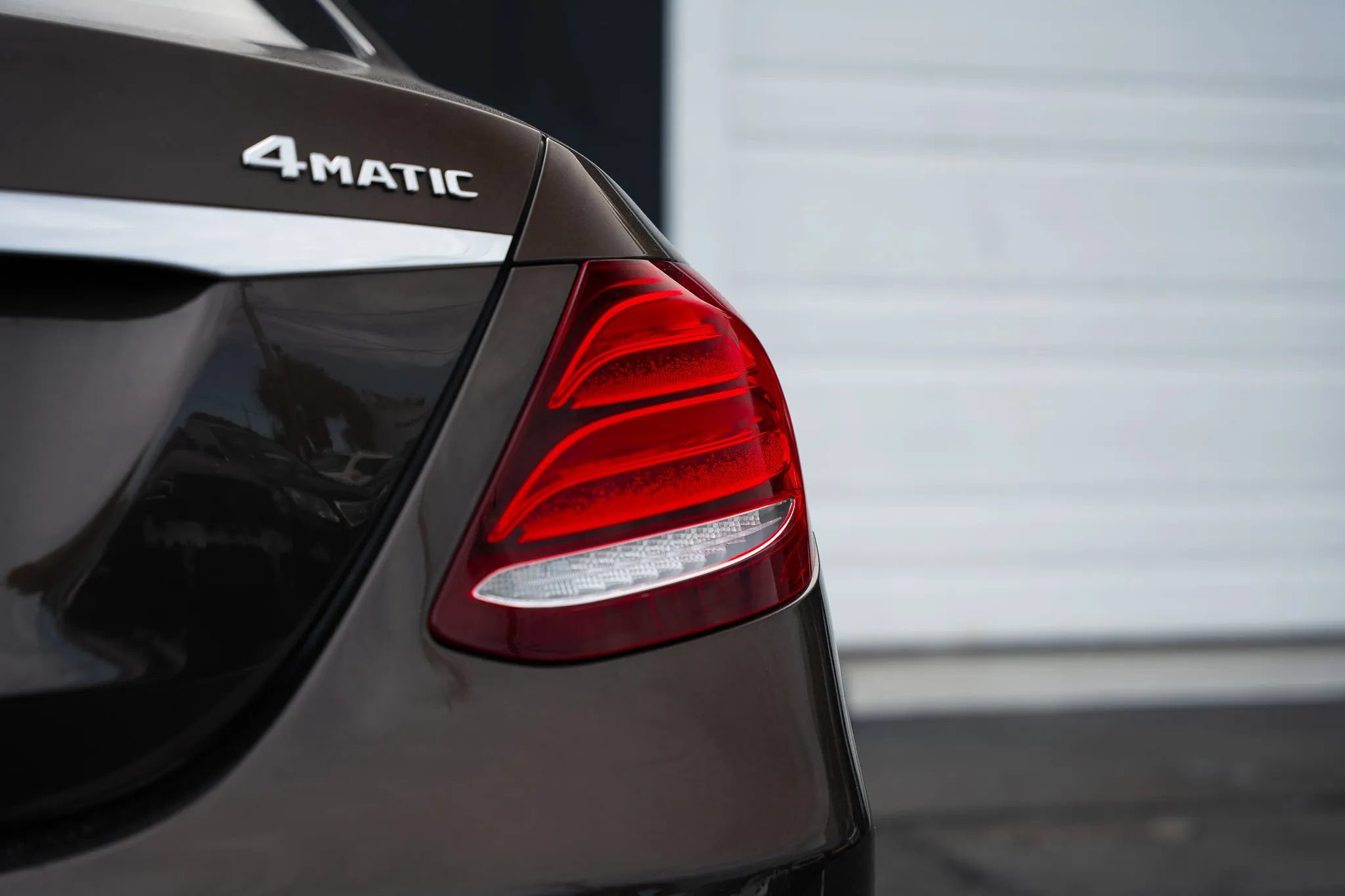 Used 2017 Mercedes-Benz E 300 4MATIC image 24