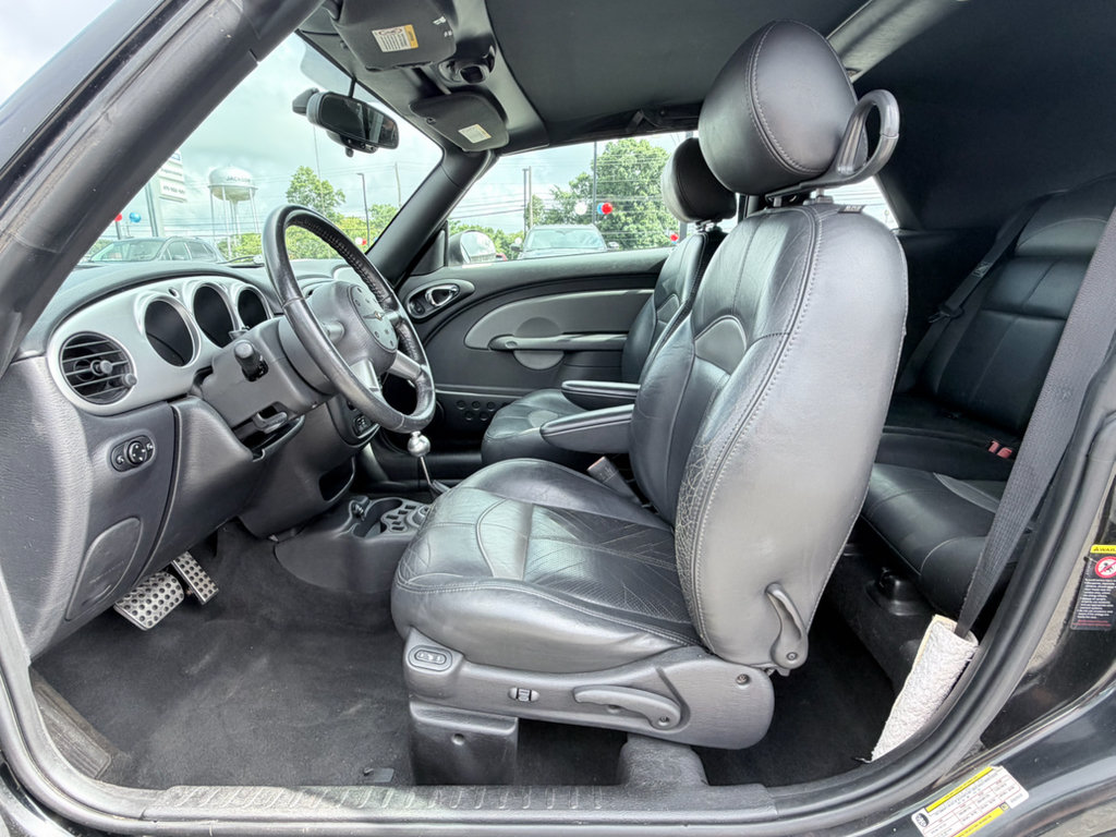 Used 2005 Chrysler PT Cruiser GT FWD image 21
