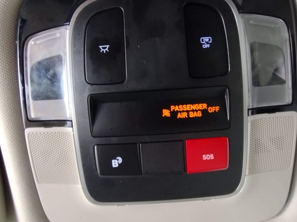 Certified 2025 Hyundai Tucson SEL AWD/4WD image 32