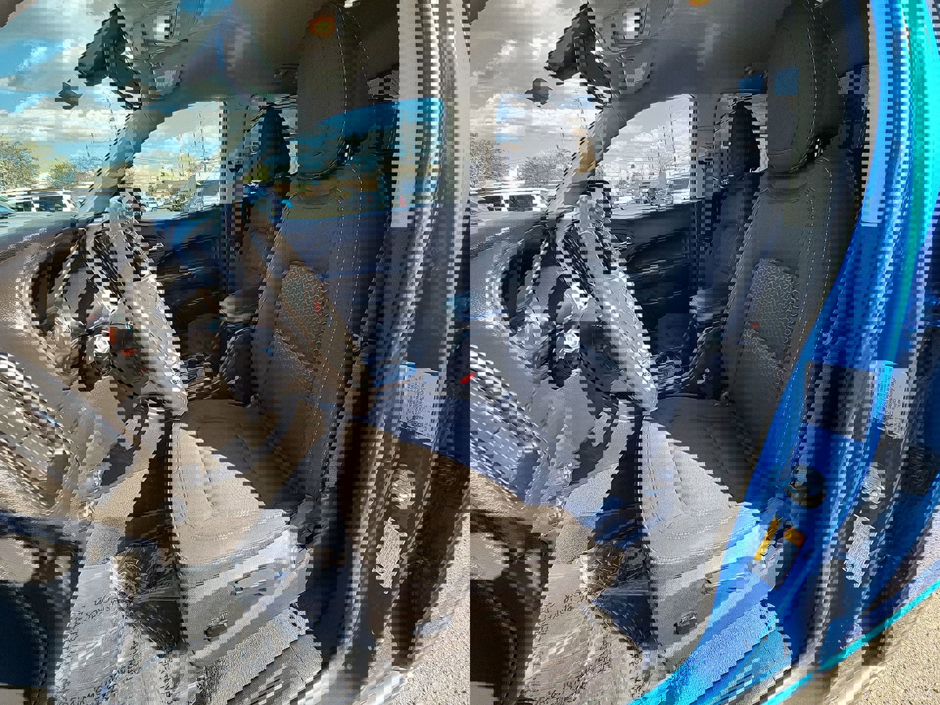 Used 2022 GMC Canyon Elevation w/ Trailering Package image 13