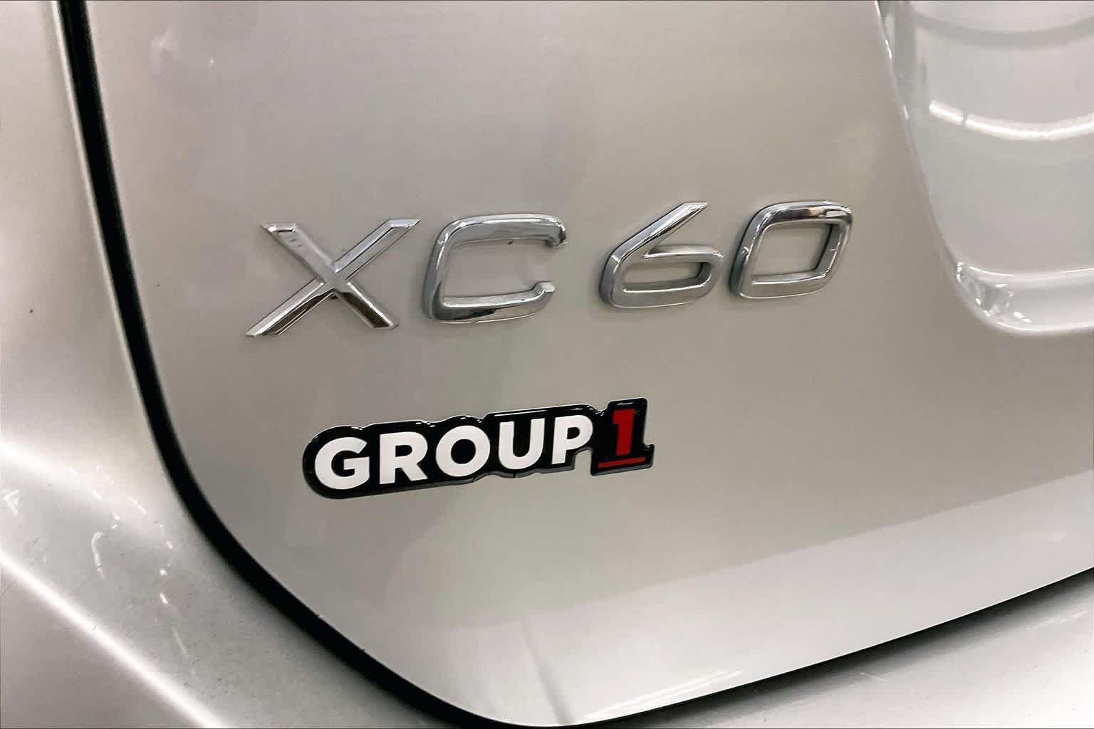 Used 2016 Volvo XC60 T5 Premier w/ Proximity Package AWD/4WD image 30