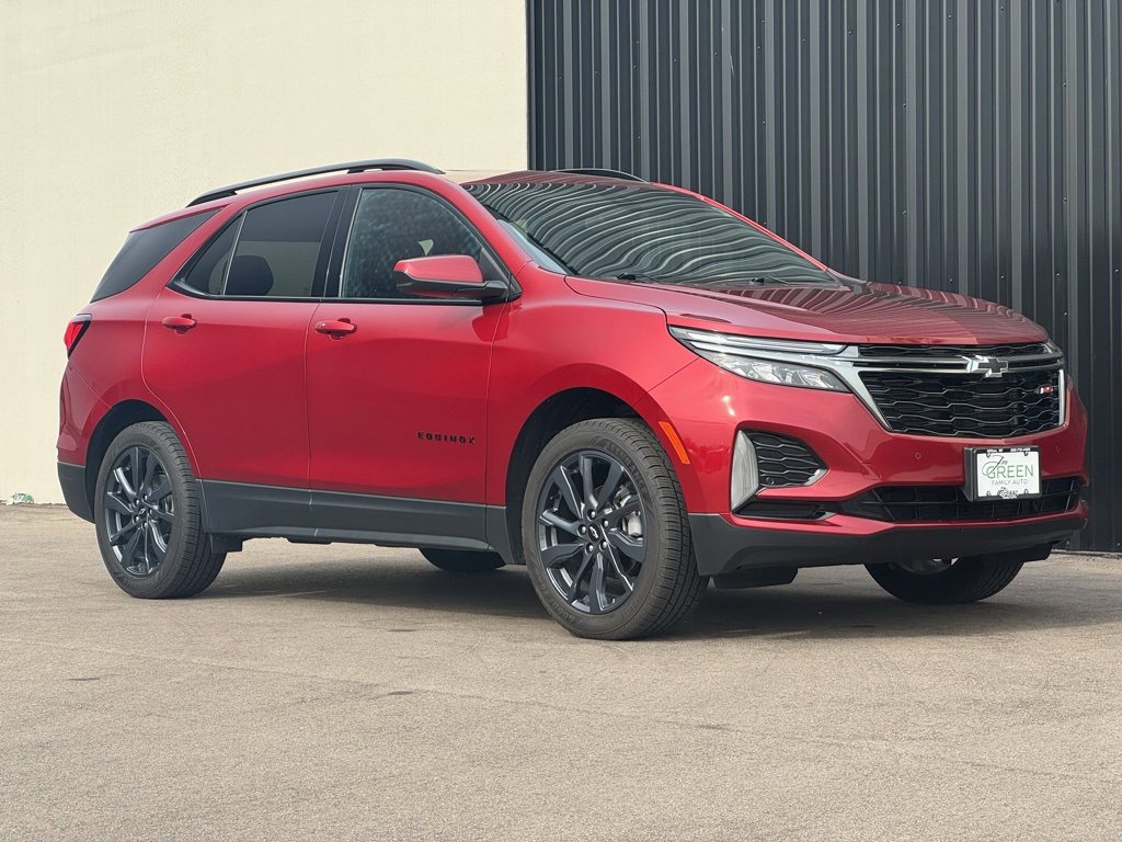 Used 2023 Chevrolet Equinox RS image 4