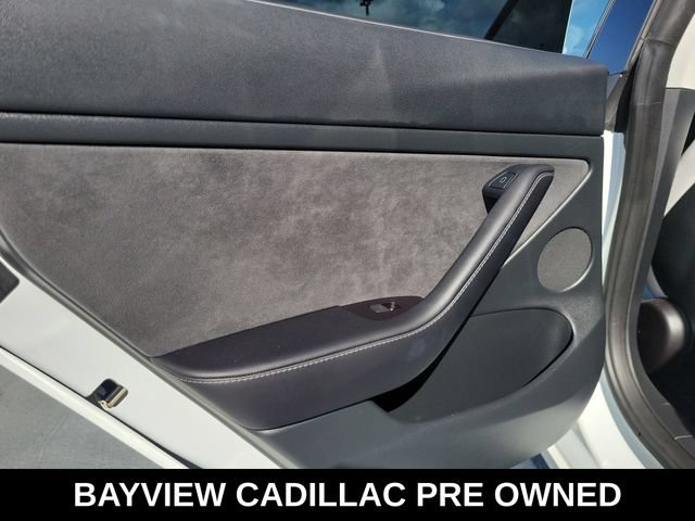 Used 2023 Tesla Model 3 Standard Range RWD image 16