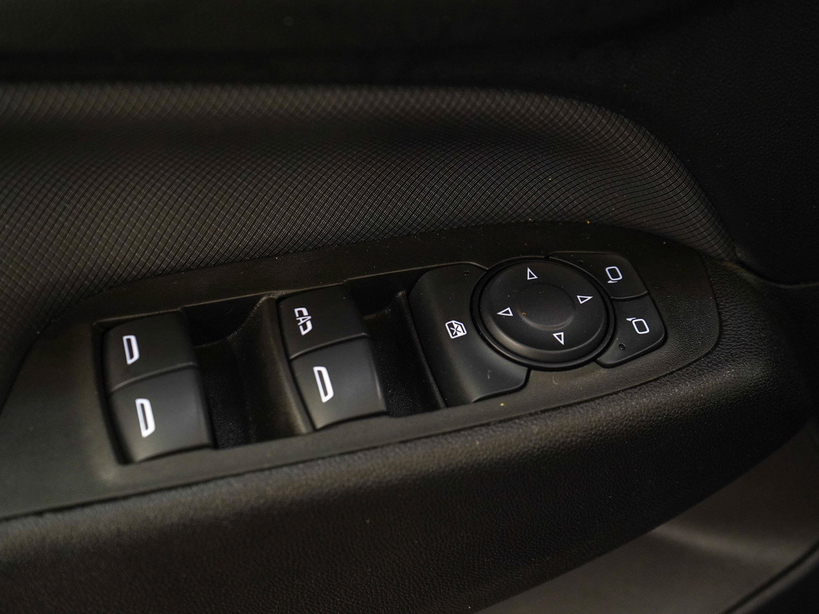Used 2024 Chevrolet Equinox RS AWD/4WD image 21
