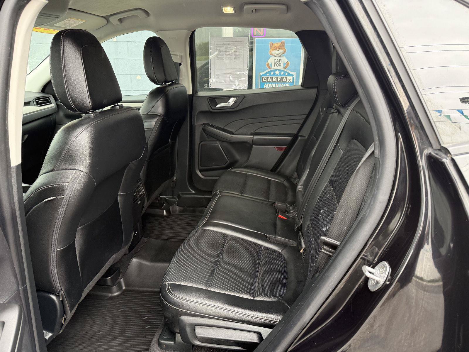 Used 2022 Ford Escape SEL AWD/4WD image 12