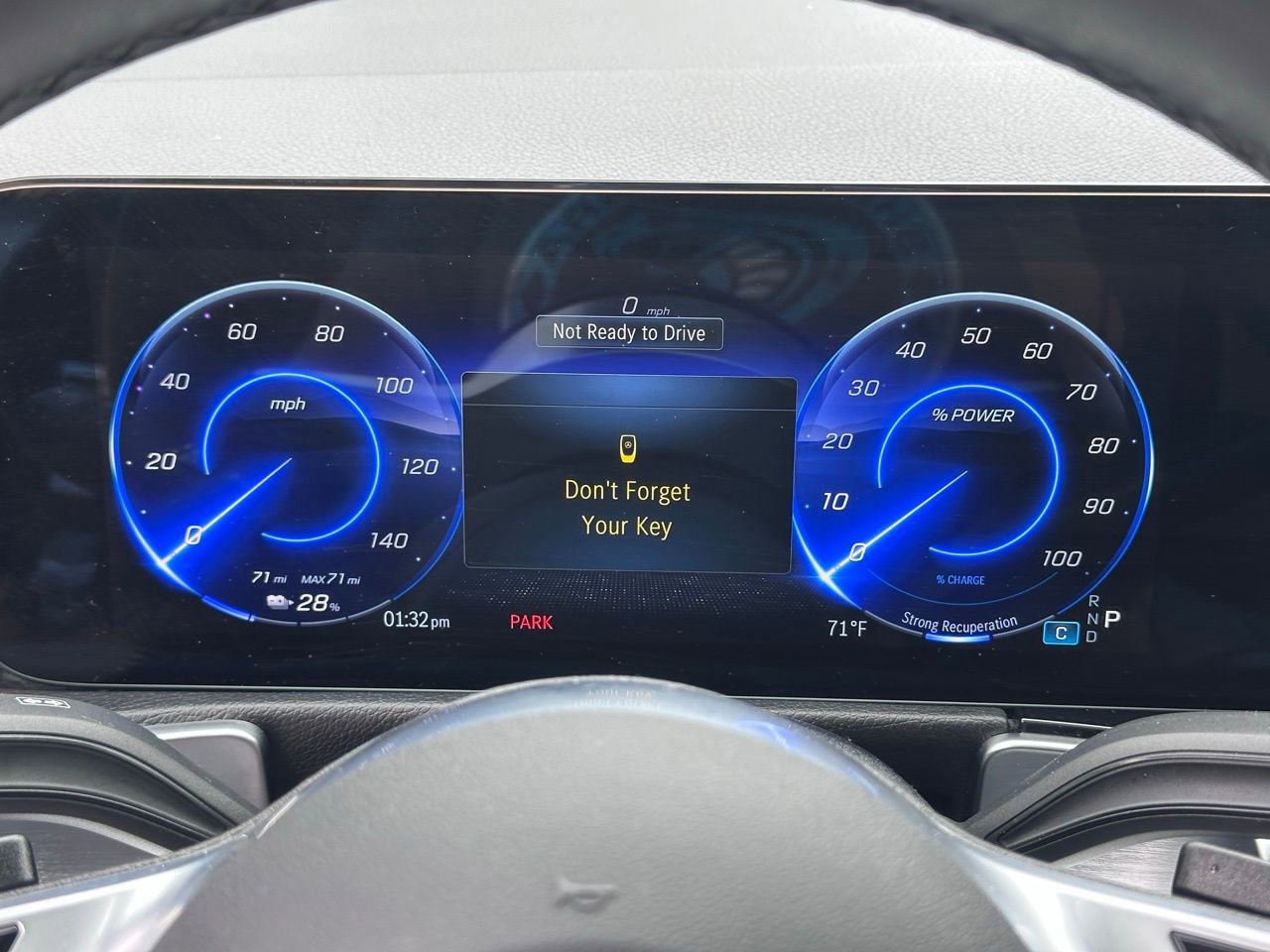 Used 2025 Mercedes-Benz EQB 250+ image 27