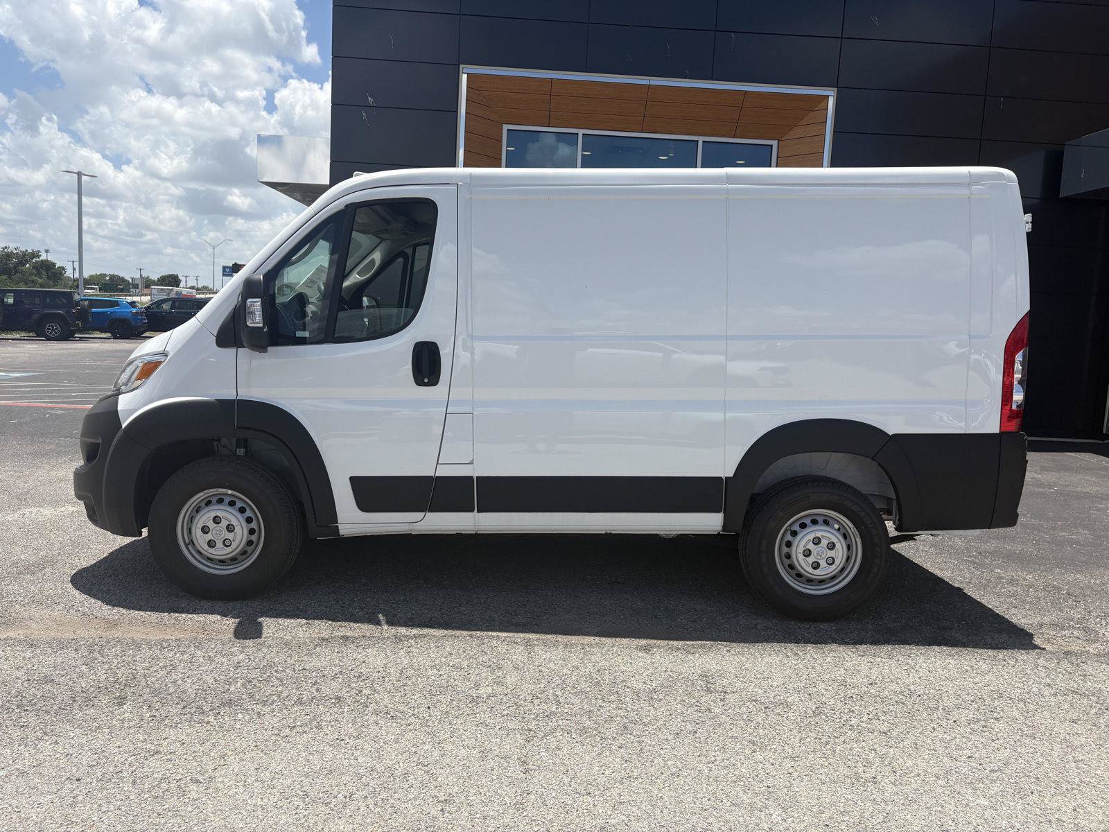 New 2026 RAM ProMaster 1500 w/ Convenience Group FWD image 2