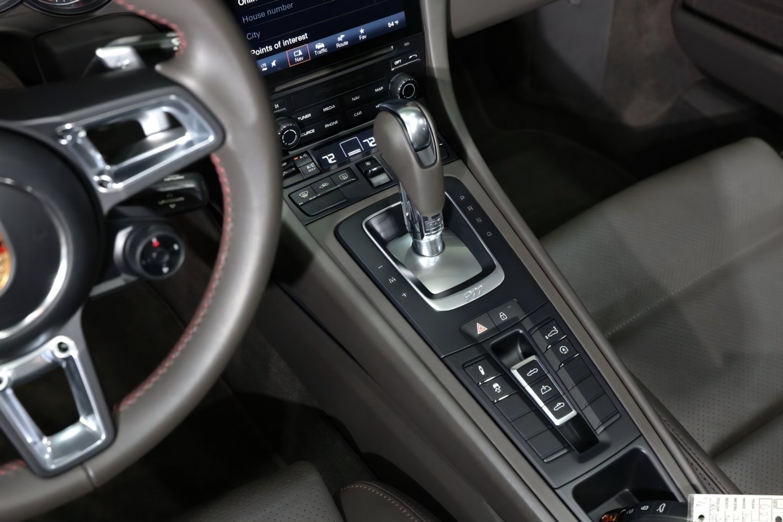 Used 2019 Porsche 911 Turbo AWD/4WD image 32