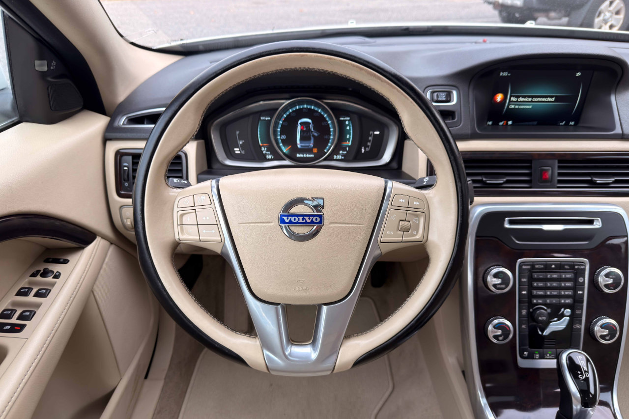 Used 2015 Volvo S80 T6 image 13