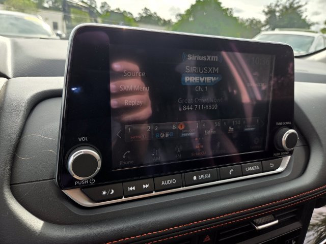 Used 2025 Nissan Rogue SV AWD/4WD image 28