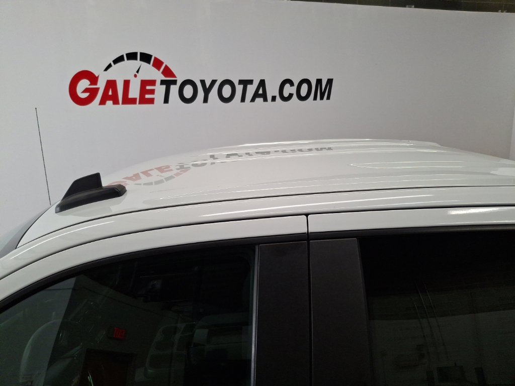 Used 2020 Chevrolet Silverado 1500 LT AWD/4WD image 8