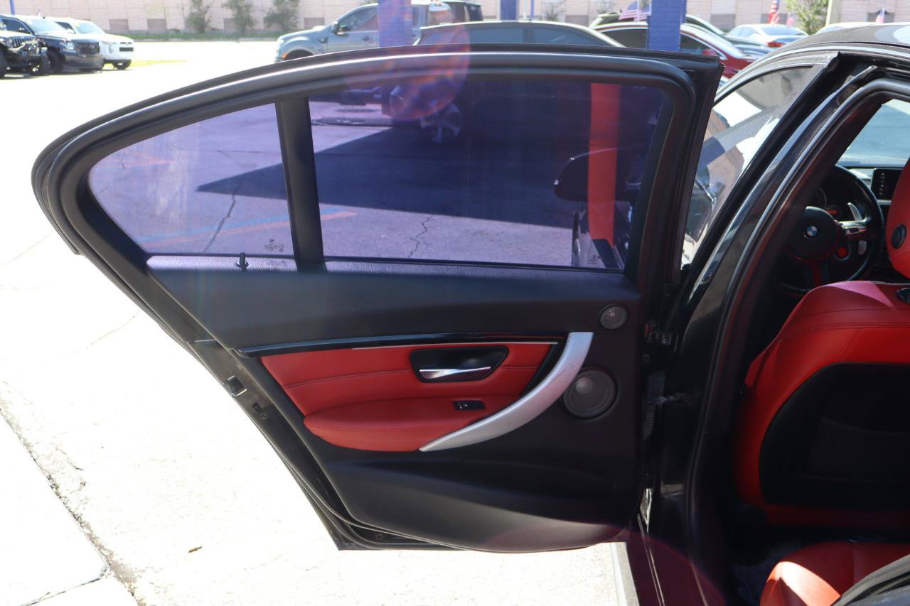 Used 2018 BMW 340i Sedan RWD image 16